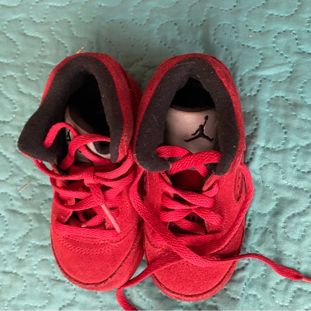 Toddler Size 7 Jordan shoes